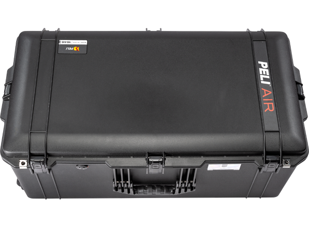 PELI AIR 1646, sort, m/skum Innv. mål: 814x403x341 mm