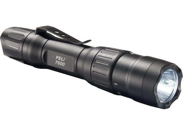 Peli 7600 oppladbar LED-lykt m/USB-kabel