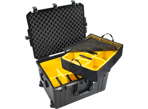 PELI Air Case 1637 m/skillevegger Innv. mål: 595x446x337 mm
