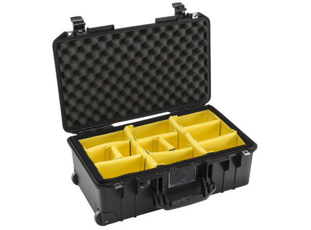 PELI Air Case 1535 m/skillevegger Innv. mål: 518x284x183 mm