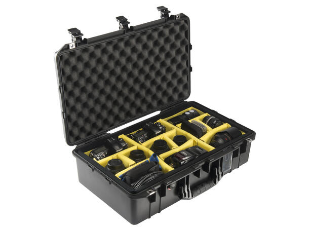 PELI Air Case 1555 m/skillevegger SPESIAL (MIN. 20 STK)